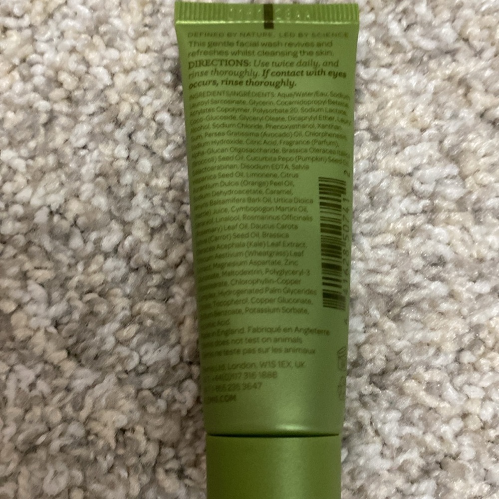NWT Elemis Superfood Facial Wash Travel Size - Picture 4 of 5